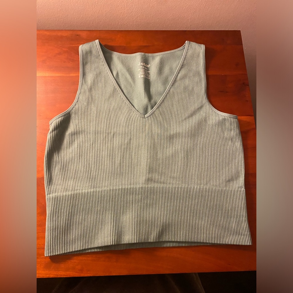 Green crop top